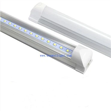 4 FußT8 integrierte LED