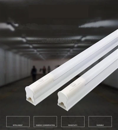 T8 LED-Röhre mit integriertem Mikrowellensensor